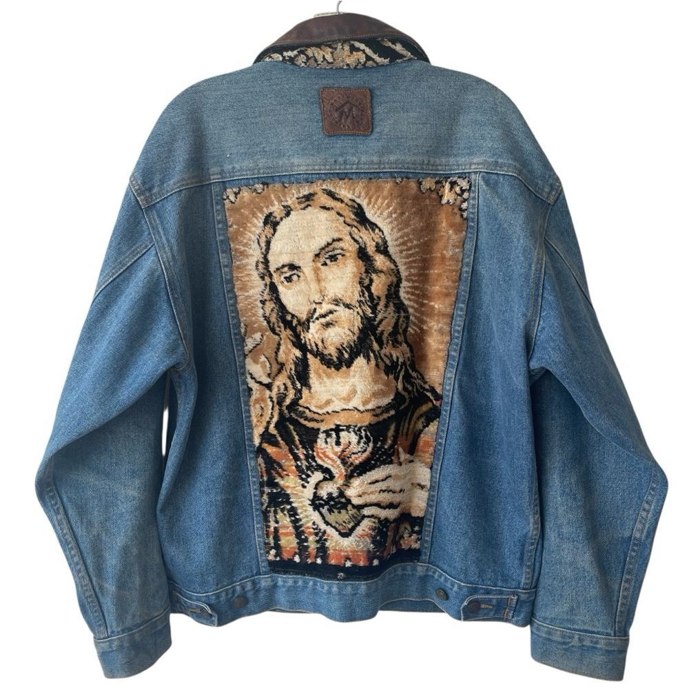 MARLBORO Country Store Denim Jacket Leather Collar Jesus Tapestry Back Size‎ M